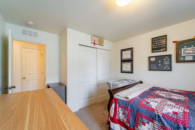 6954 BOOT STRAP CT, Cheyenne, WY 82001