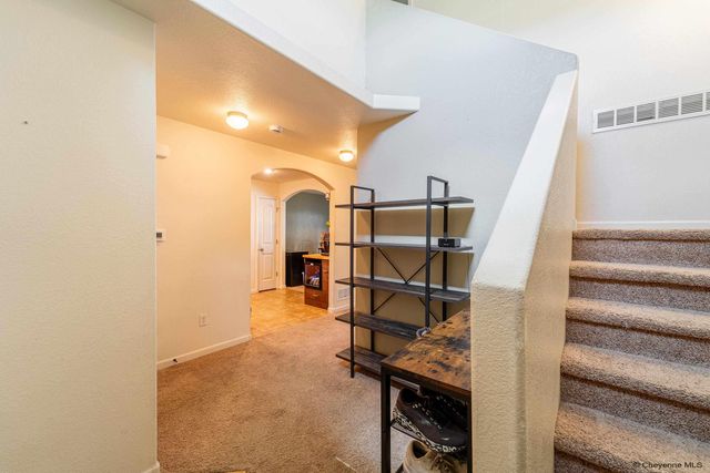 6954 BOOT STRAP CT, Cheyenne, WY 82001