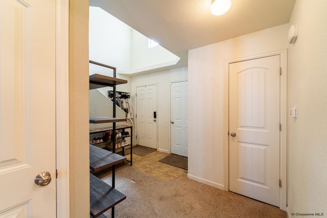 6954 BOOT STRAP CT, Cheyenne, WY 82001