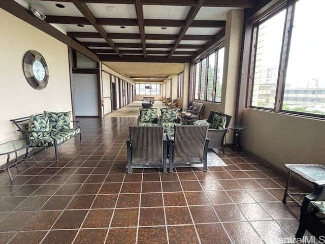 1630 Liholiho Street 1006, Honolulu, HI 96822