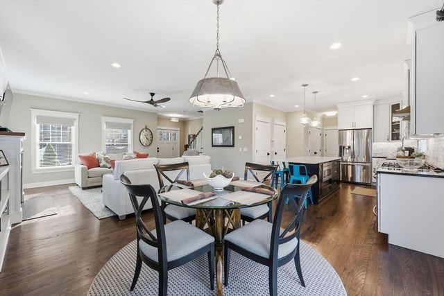 10 White Ave., East Longmeadow, MA 01028