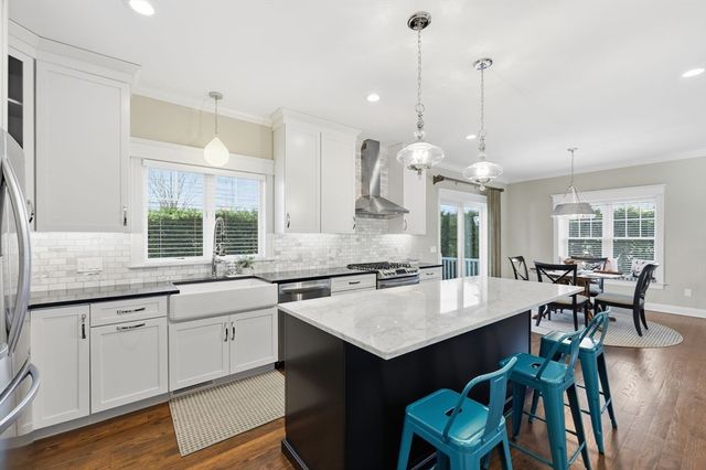 10 White Ave., East Longmeadow, MA 01028