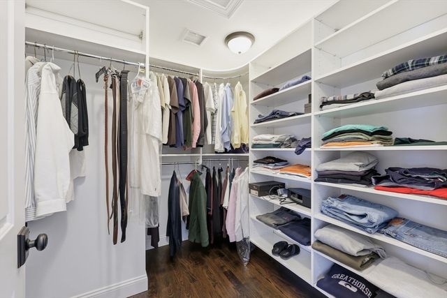 10 White Ave., East Longmeadow, MA 01028