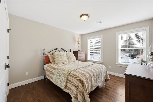 10 White Ave., East Longmeadow, MA 01028