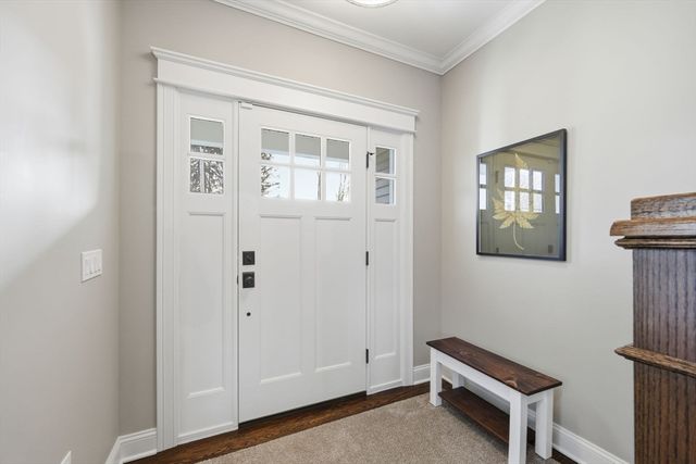 10 White Ave., East Longmeadow, MA 01028