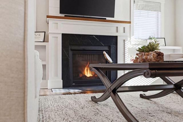 10 White Ave., East Longmeadow, MA 01028