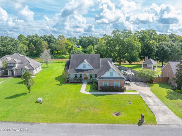 1004 Kern Drive, Breaux Bridge, LA 70517