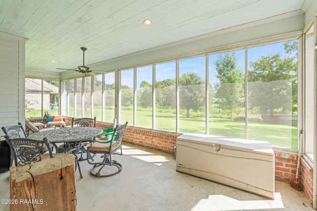 1004 Kern Drive, Breaux Bridge, LA 70517