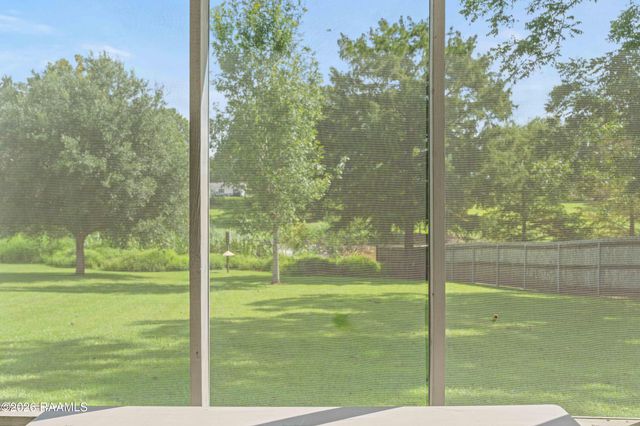 1004 Kern Drive, Breaux Bridge, LA 70517