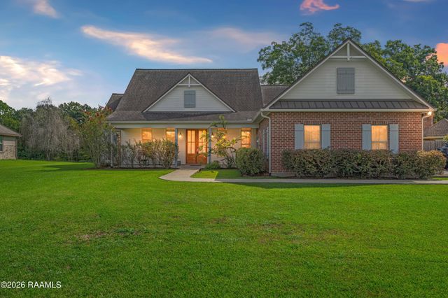 1004 Kern Drive, Breaux Bridge, LA 70517