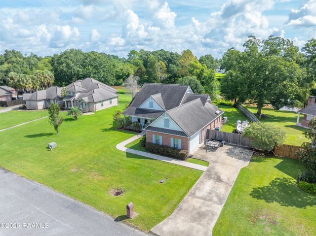 1004 Kern Drive, Breaux Bridge, LA 70517