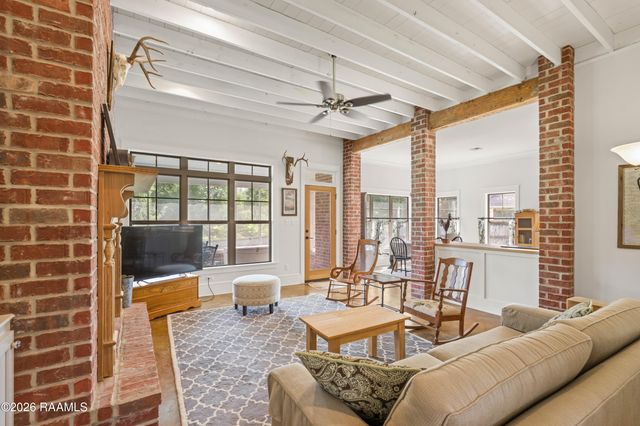 1004 Kern Drive, Breaux Bridge, LA 70517