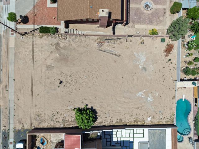 1412 Atrisco Drive NW, Albuquerque, NM 87105