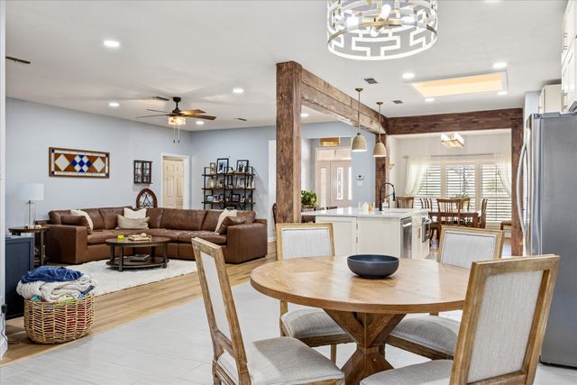 4105 Cimmaron Trail, Granbury, TX 76049