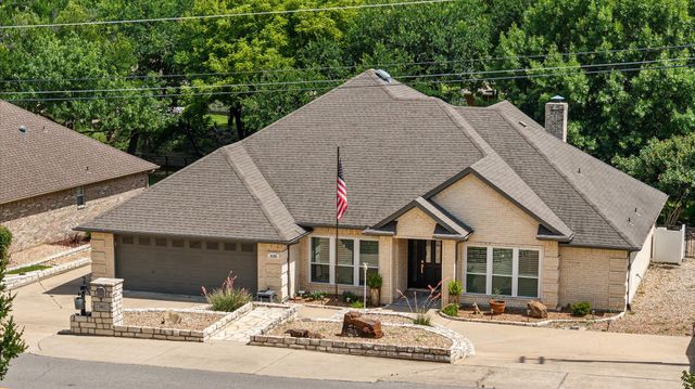 4105 Cimmaron Trail, Granbury, TX 76049