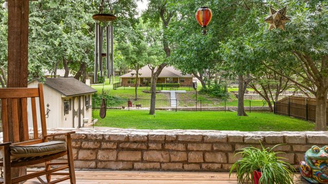 4105 Cimmaron Trail, Granbury, TX 76049