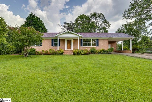110 Charlton Circle, Easley, SC 29642