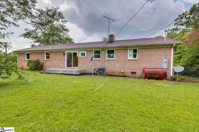 110 Charlton Circle, Easley, SC 29642