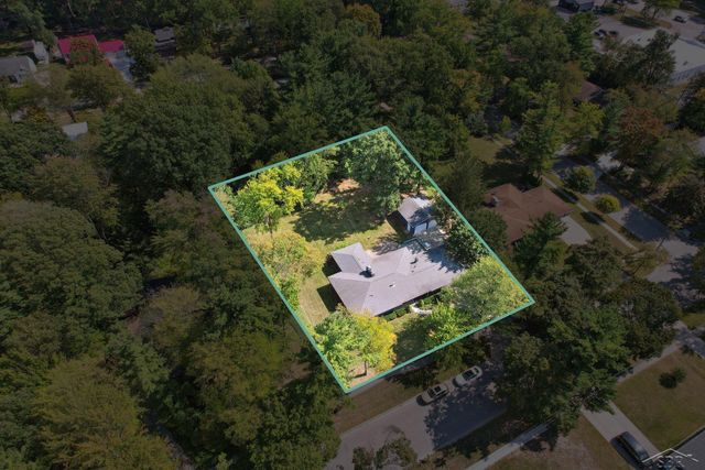 4914 Campau Drive, Midland, MI 48640