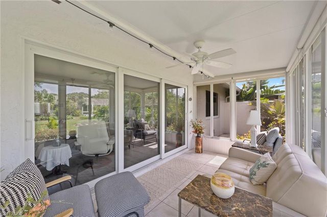 38 Glades BLVD 1, Naples, FL 34112