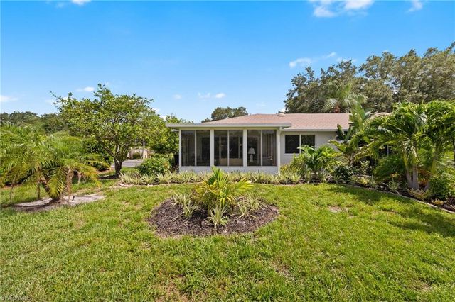 38 Glades BLVD 1, Naples, FL 34112