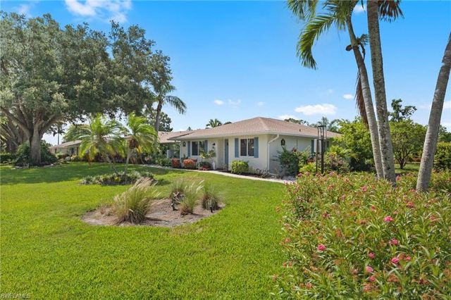 38 Glades BLVD 1, Naples, FL 34112