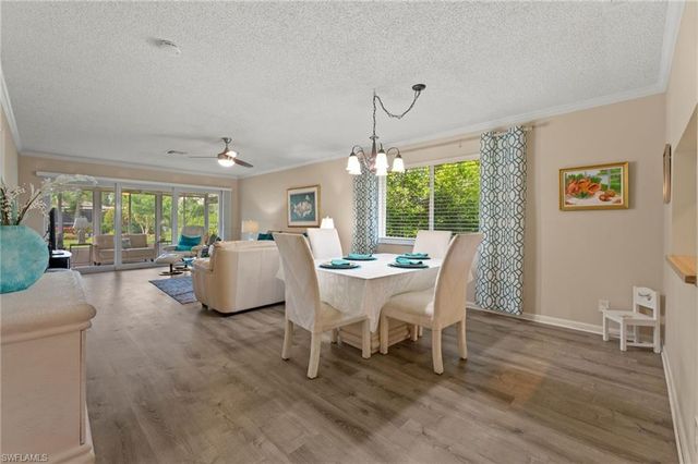 38 Glades BLVD 1, Naples, FL 34112