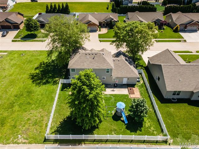 4809 Karen Drive, Granite City, IL 62040