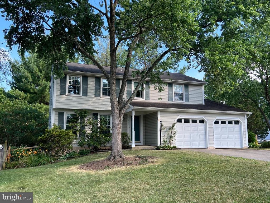12205 PARKSTREAM TER, Herndon, VA 20170