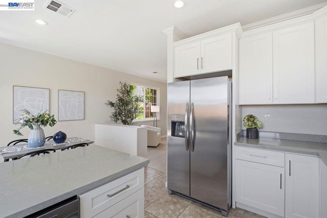 15355 Bittern Ct, San Leandro, CA 94579