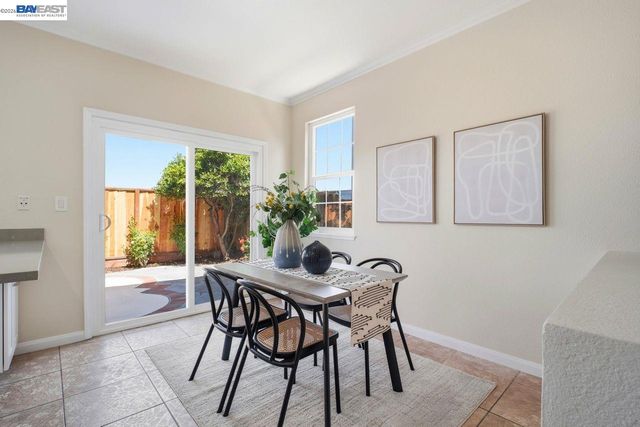 15355 Bittern Ct, San Leandro, CA 94579