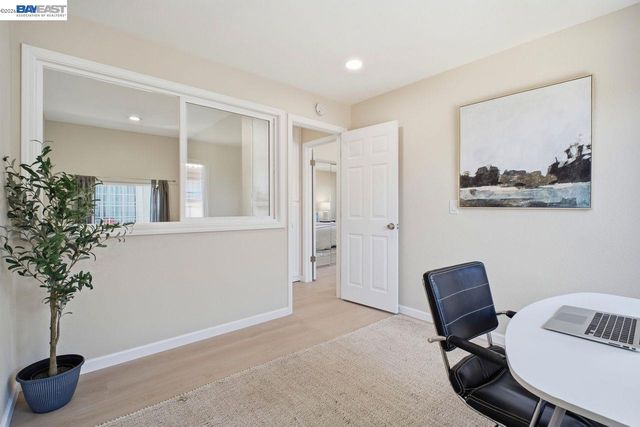 15355 Bittern Ct, San Leandro, CA 94579