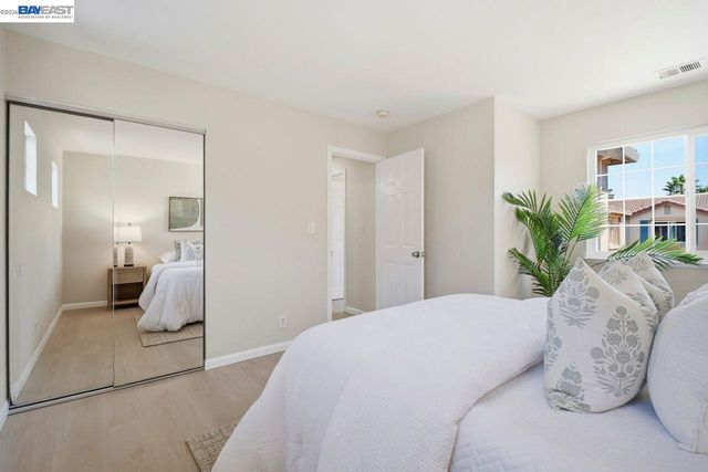15355 Bittern Ct, San Leandro, CA 94579