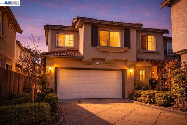 15355 Bittern Ct, San Leandro, CA 94579