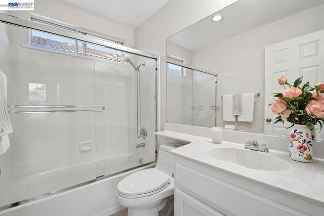 15355 Bittern Ct, San Leandro, CA 94579