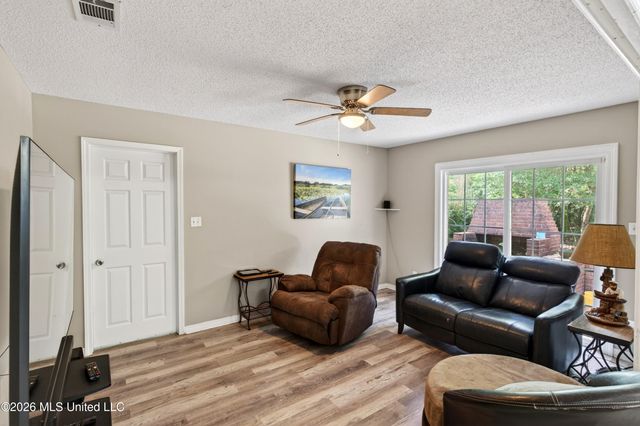 13293 Riverland Drive, Biloxi, MS 39532
