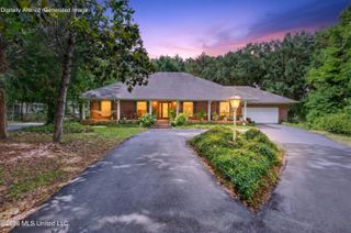 13293 Riverland Drive, Biloxi, MS 39532