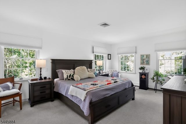 155 Seabrook Rd, Delaware Twp., NJ 08530