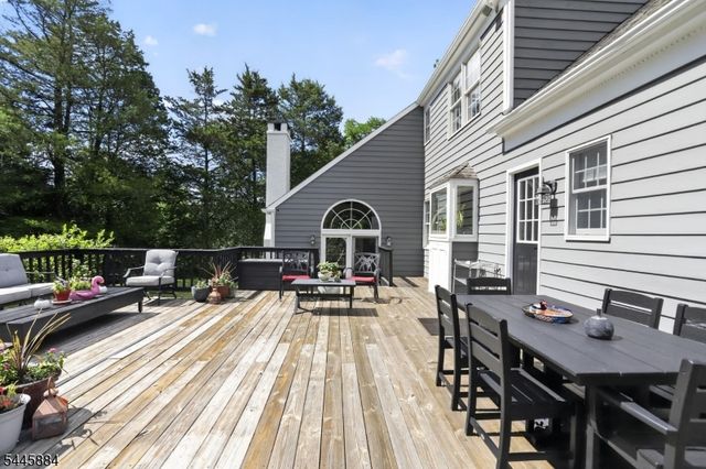 155 Seabrook Rd, Delaware Twp., NJ 08530