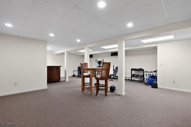 155 Seabrook Rd, Delaware Twp., NJ 08530