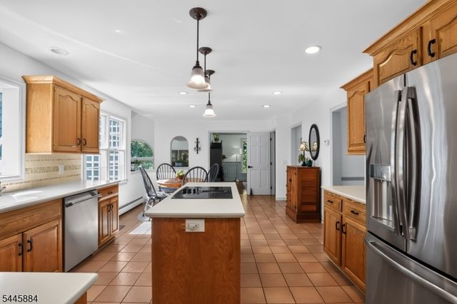 155 Seabrook Rd, Delaware Twp., NJ 08530