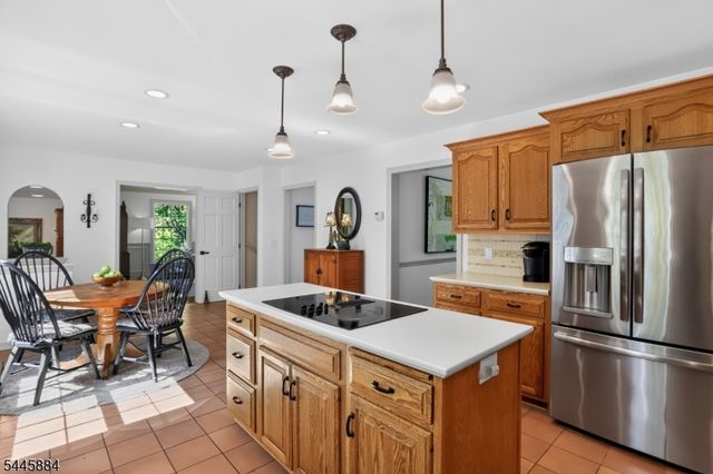 155 Seabrook Rd, Delaware Twp., NJ 08530