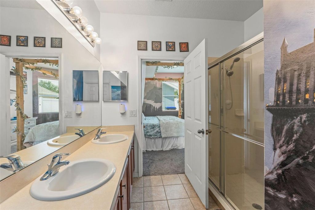 Image 18 of property listing at 8481 LEELAND ARCHER BOULEVARD, Orlando, FL 32836