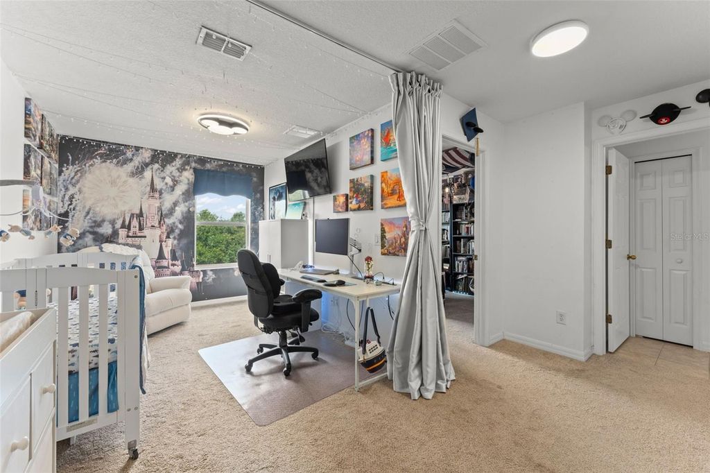 Image 19 of property listing at 8481 LEELAND ARCHER BOULEVARD, Orlando, FL 32836
