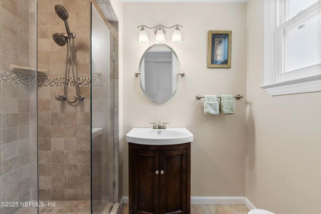 1704 KINGSWOOD Road, Jacksonville, FL 32207