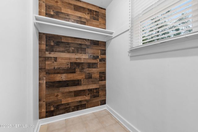 1704 KINGSWOOD Road, Jacksonville, FL 32207