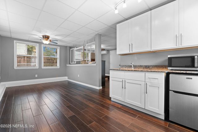 1704 KINGSWOOD Road, Jacksonville, FL 32207