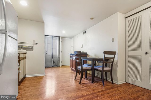 788 S 2ND ST, Philadelphia, PA 19147