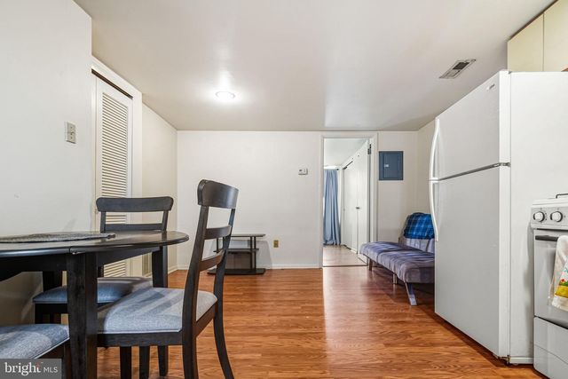 788 S 2ND ST, Philadelphia, PA 19147