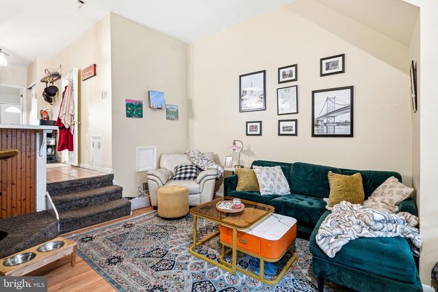 788 S 2ND ST, Philadelphia, PA 19147